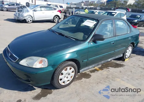 2000 Honda Civic Value Package z USA, uszkodzony, nr VIN 2HGEJ6613YH583310